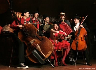 Vagabond-Opera-03.jpg